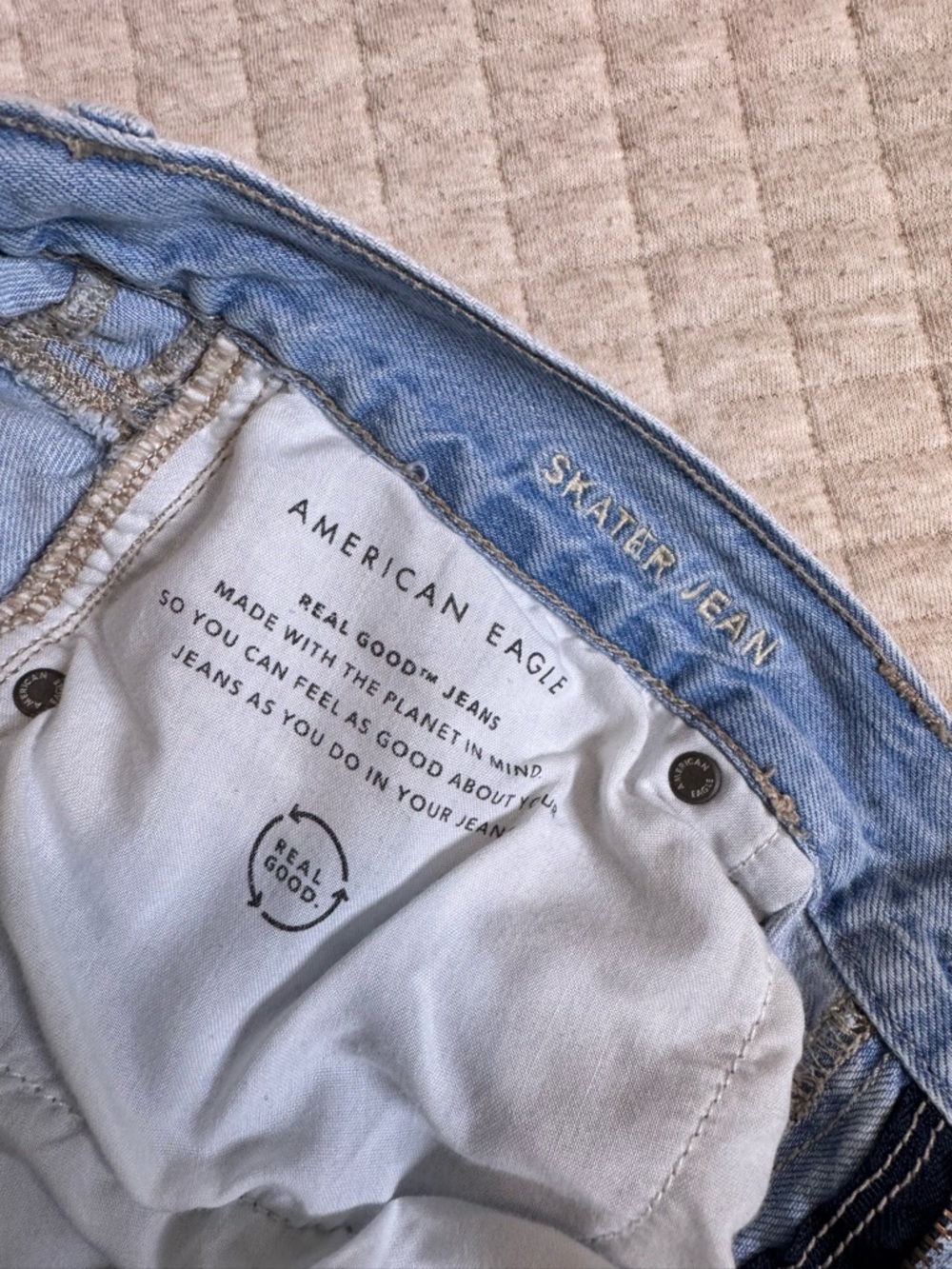 American Eagle Outfitters Light Blue Distressed skater Wide-Leg Jeans - Picture 2 of 4